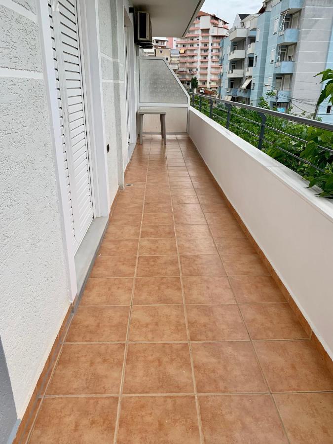 Bardhi Apts Sarandë Buitenkant foto