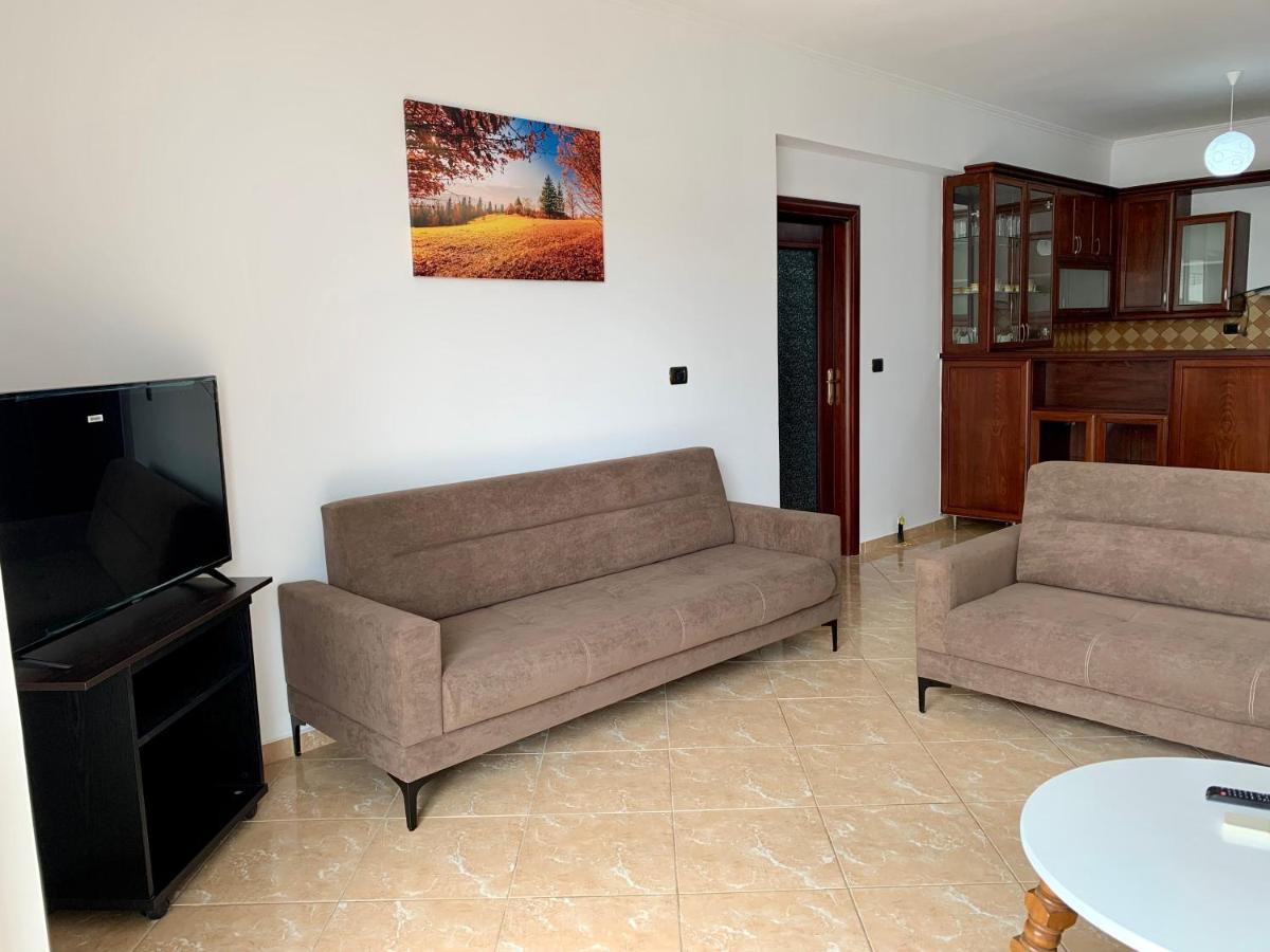 Bardhi Apts Sarandë Buitenkant foto