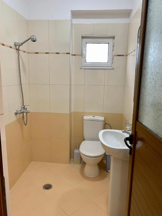 Bardhi Apts Sarandë Buitenkant foto